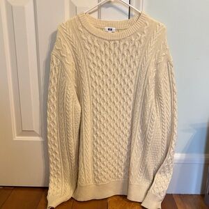 Uniqlo Men's Ivory Cable Knit Crewneck Sweater from Japan. Worn once.